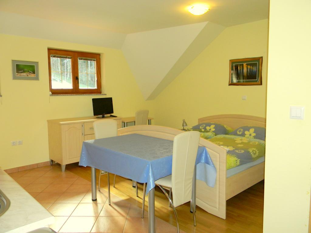 Villa Tourist Farm Kolar à Ljubno Chambre photo